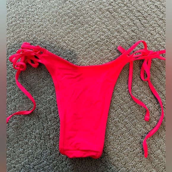 Oneoneswim bikini set - Picture 3 of 5